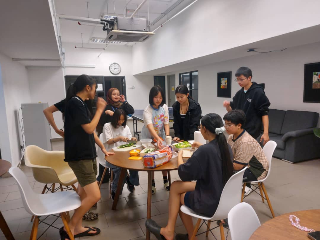 WhatsApp Image 2025-08-15 at 8.00.38 PM (2)